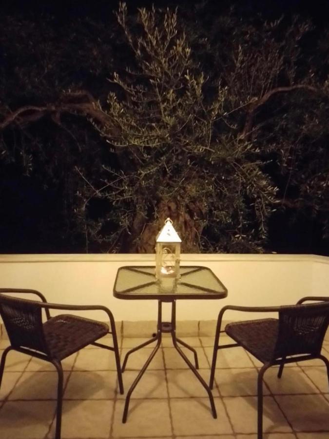 Villa Calypso Skala Rachoni  Eksteriør billede